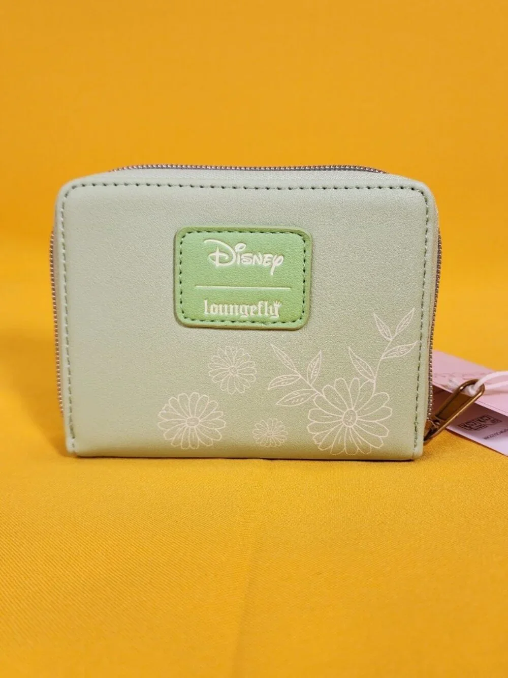 Loungefly Disney Princess Beauty And The Beast Belle Reading Books Zip Wallet